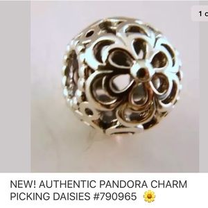 Authentic Pandora Daisy Charm